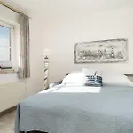 Kaiserhof 38 Muschelkiste