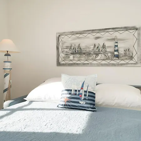 Kaiserhof 38 Muschelkiste * Kellenhusen